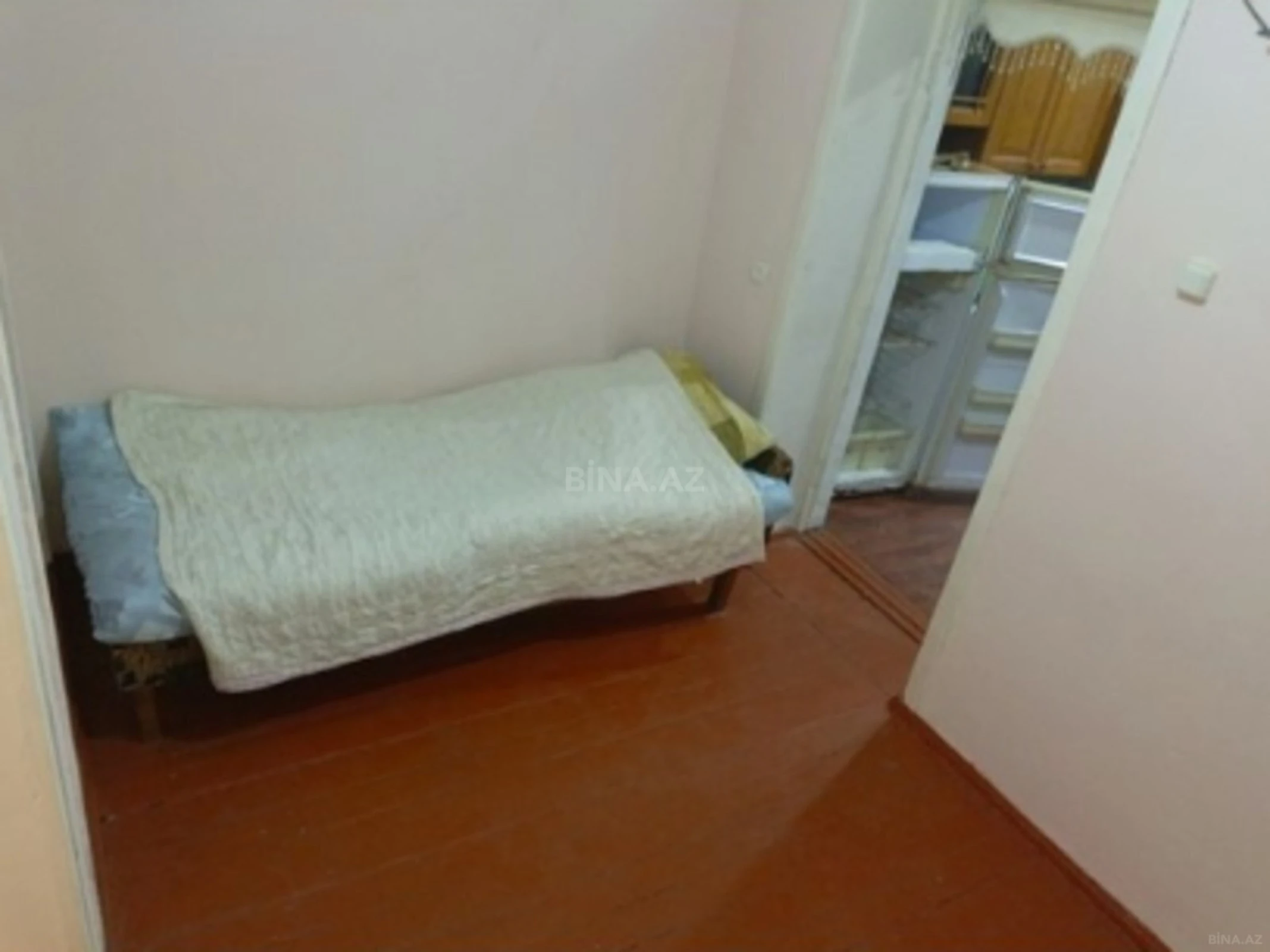 Kirayə verilir 2 otaqlı mənzil 50 m²