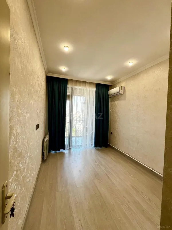 Satılır 2 otaqlı mənzil 53 m²