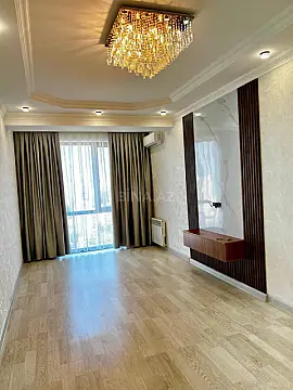 Satılır 2 otaqlı mənzil 53 m²