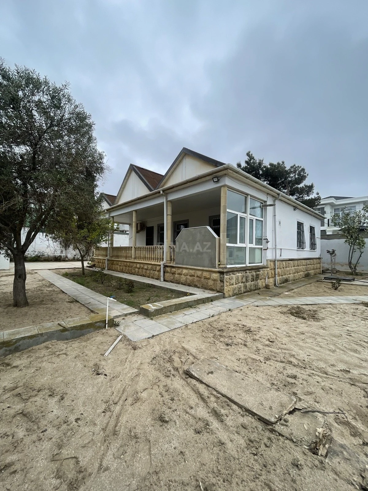Satılır 4 otaqlı həyət evi 120 m²