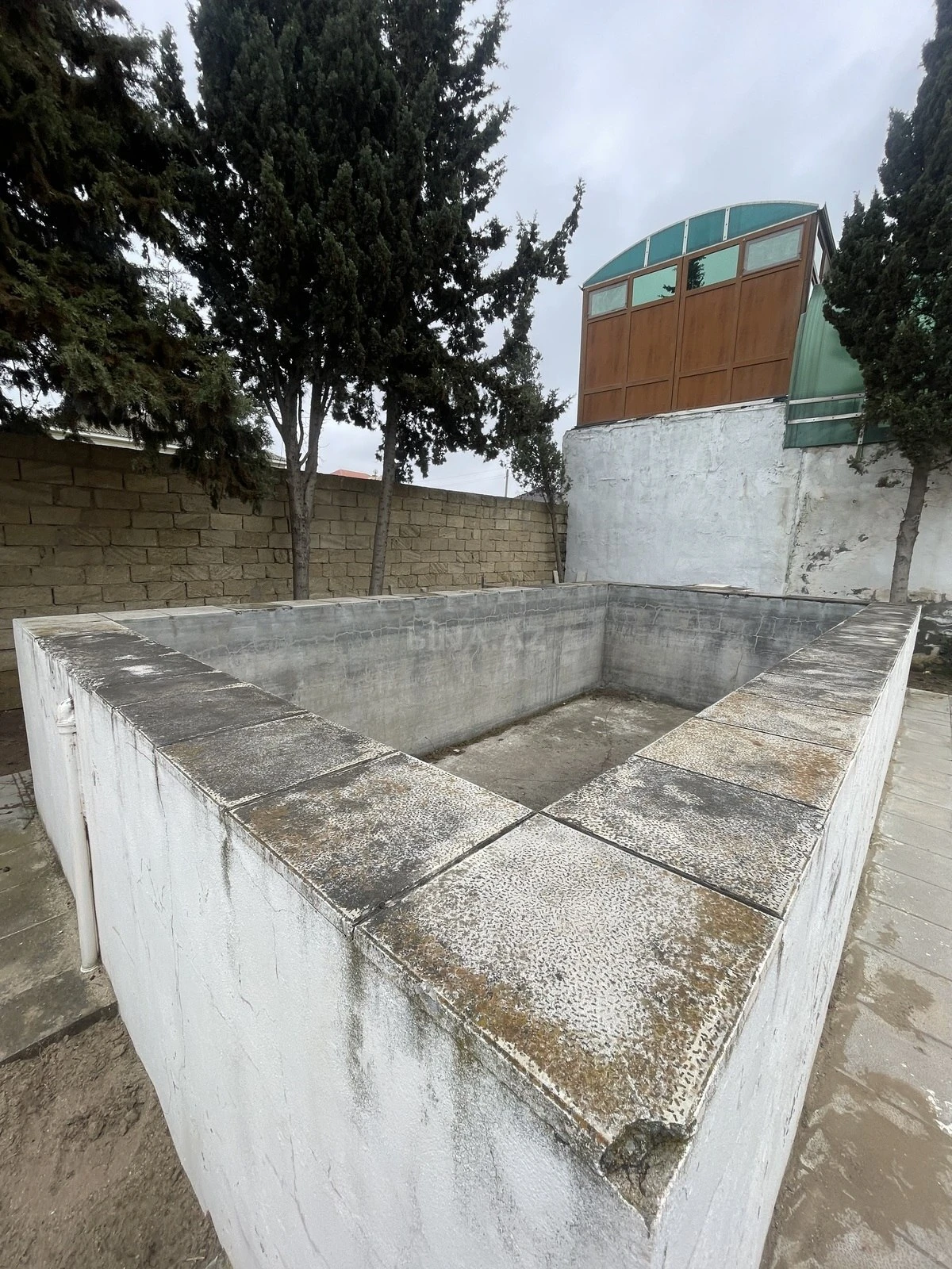 Satılır 4 otaqlı həyət evi 120 m²