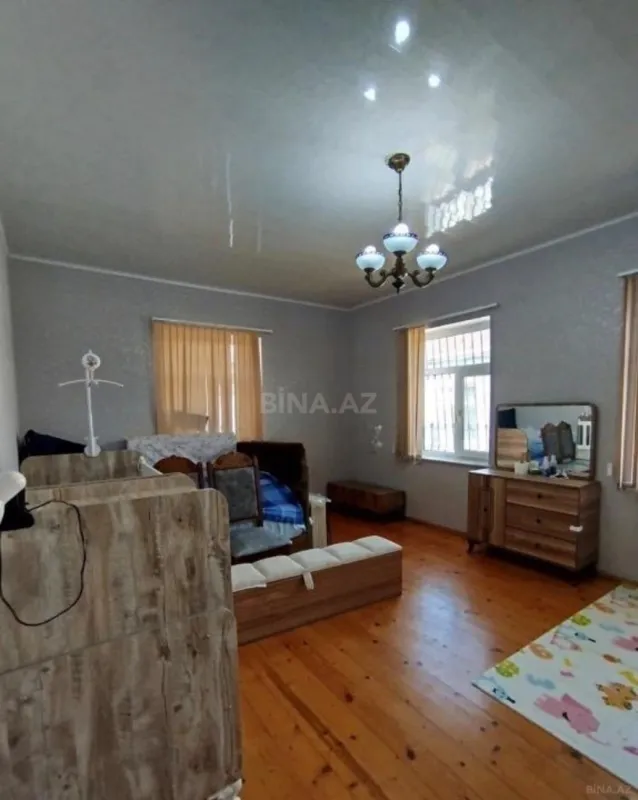 Satılır 4 otaqlı həyət evi 120 m²