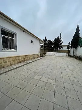 Satılır 4 otaqlı həyət evi 120 m²