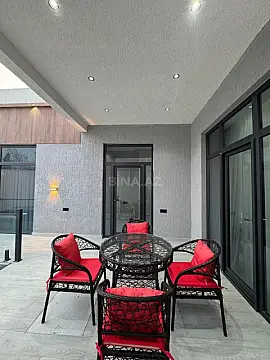 Kirayə verilir 4 otaqlı həyət evi 160 m²