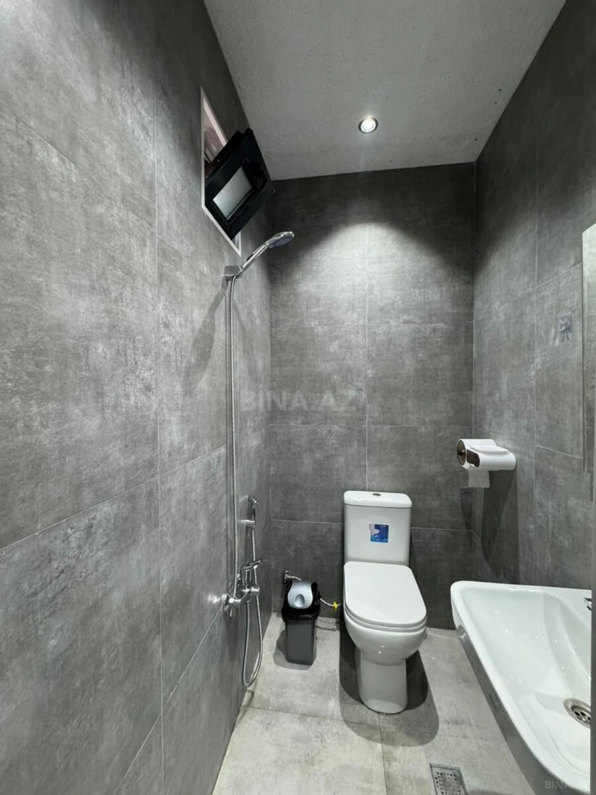 Kirayə verilir 4 otaqlı həyət evi 160 m²