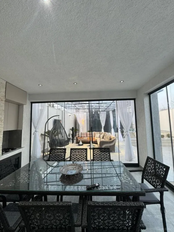 Kirayə verilir 4 otaqlı həyət evi 160 m²