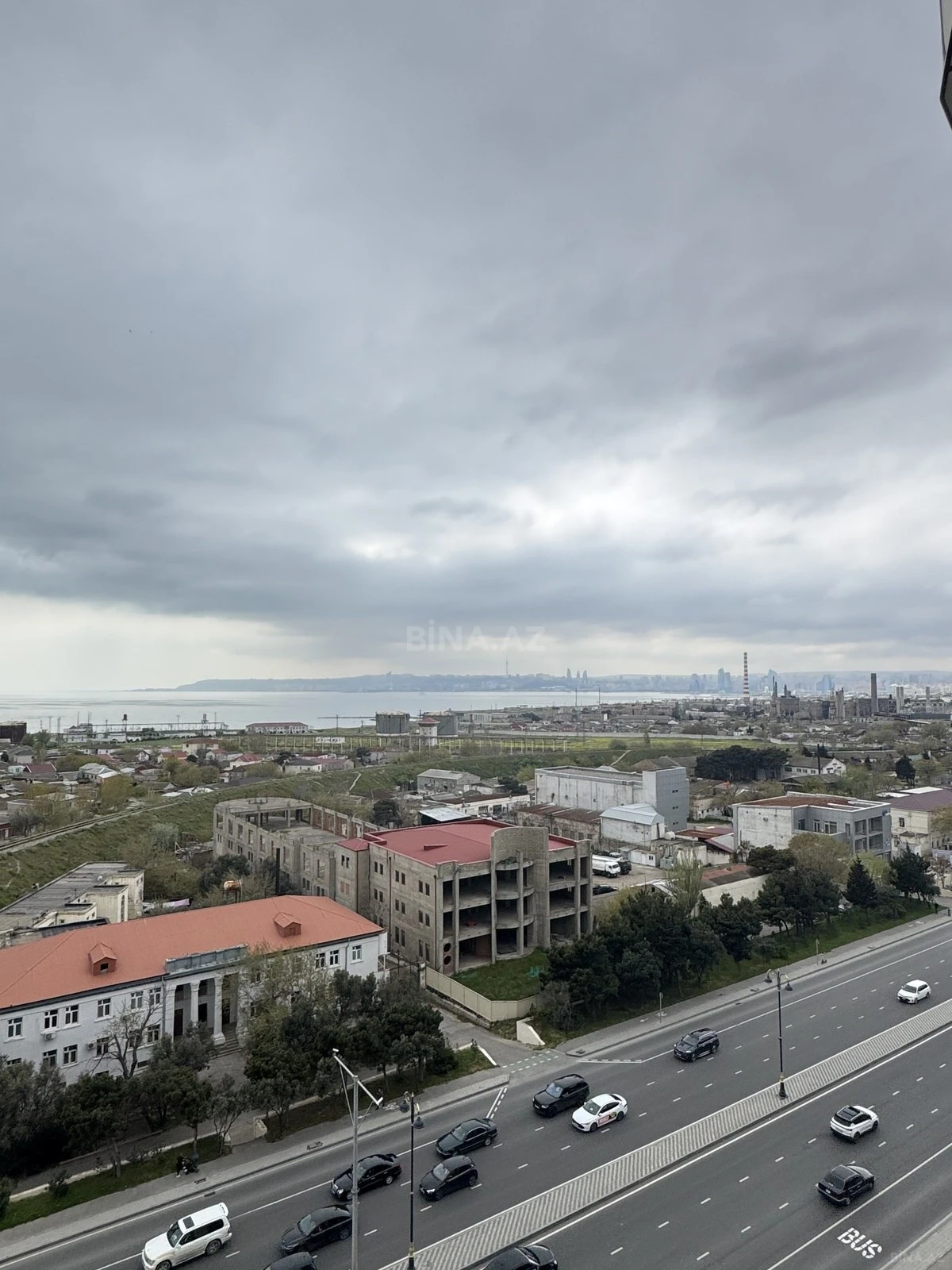 Kirayə verilir 3 otaqlı mənzil 110 m²