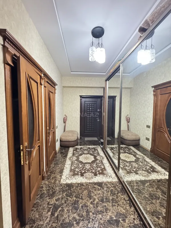 Kirayə verilir 3 otaqlı mənzil 110 m²