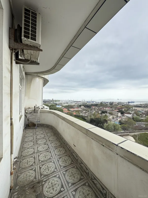 Kirayə verilir 3 otaqlı mənzil 110 m²