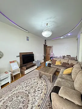 Kirayə verilir 3 otaqlı mənzil 110 m²