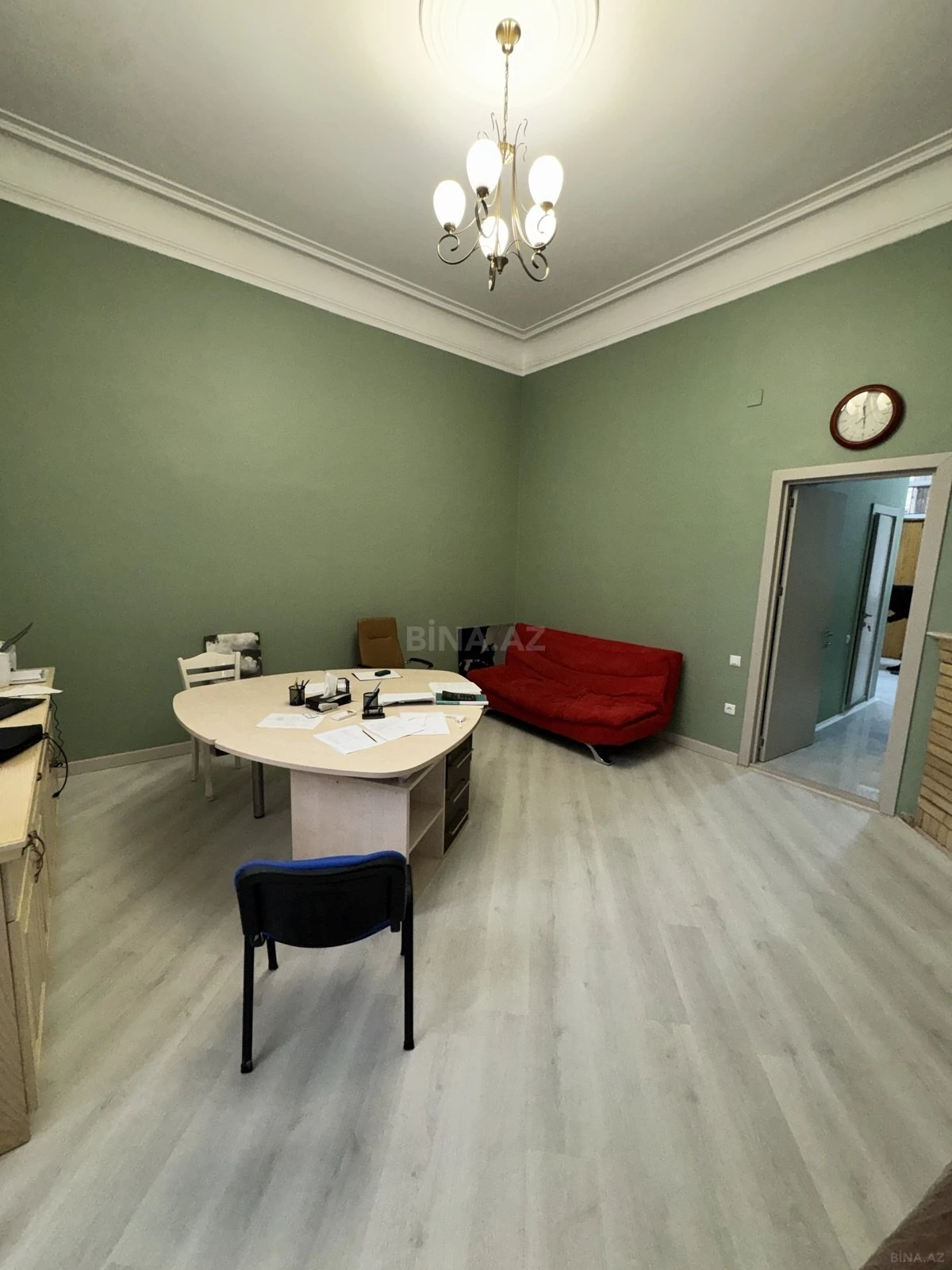 Kirayə verilir 1 otaqlı ofis 45 m²