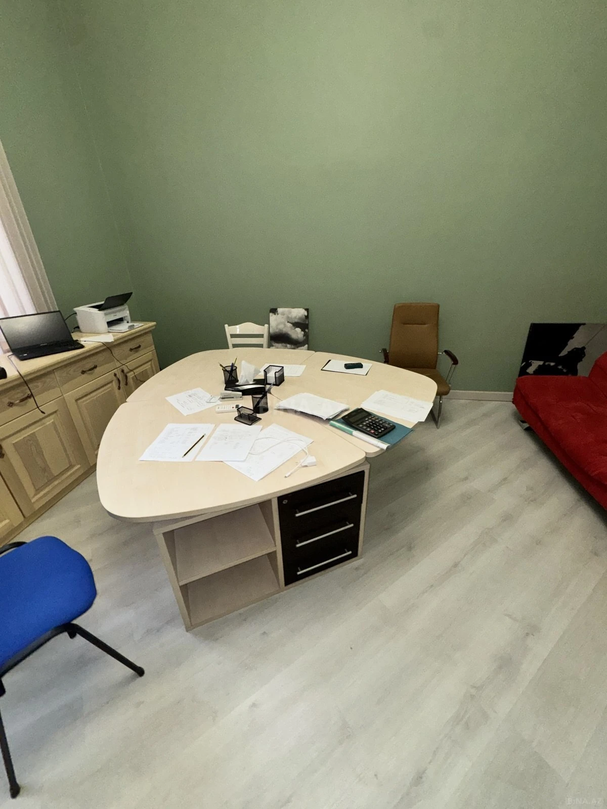 Kirayə verilir 1 otaqlı ofis 45 m²