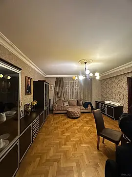 Satılır 5 otaqlı mənzil 160 m² — Bakı, Nizami 5 otaq 160.00 m²