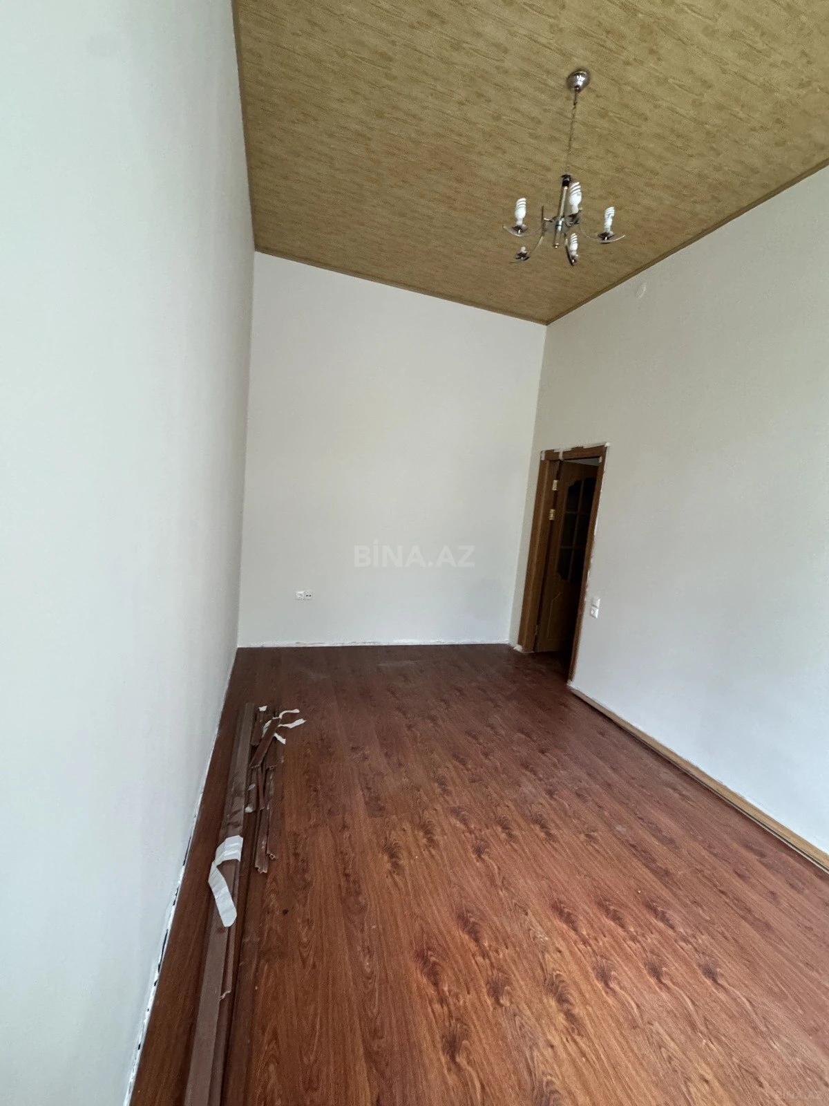 Kirayə verilir 5 otaqlı ofis 178 m²