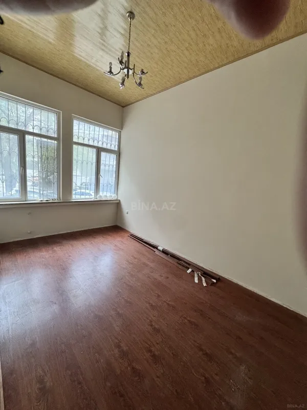 Kirayə verilir 5 otaqlı ofis 178 m²