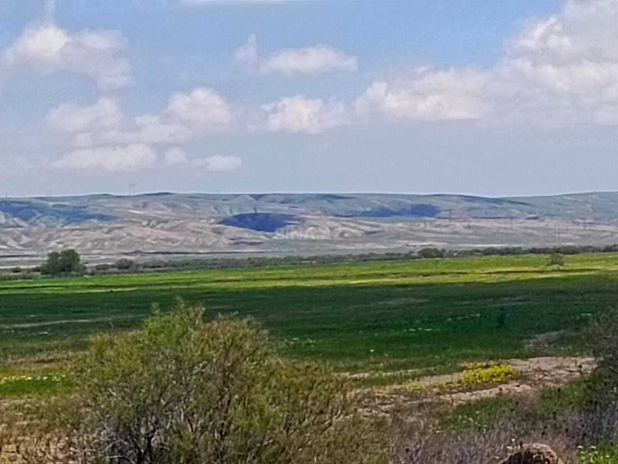 Satılır torpaq sahəsi 25000 m²
