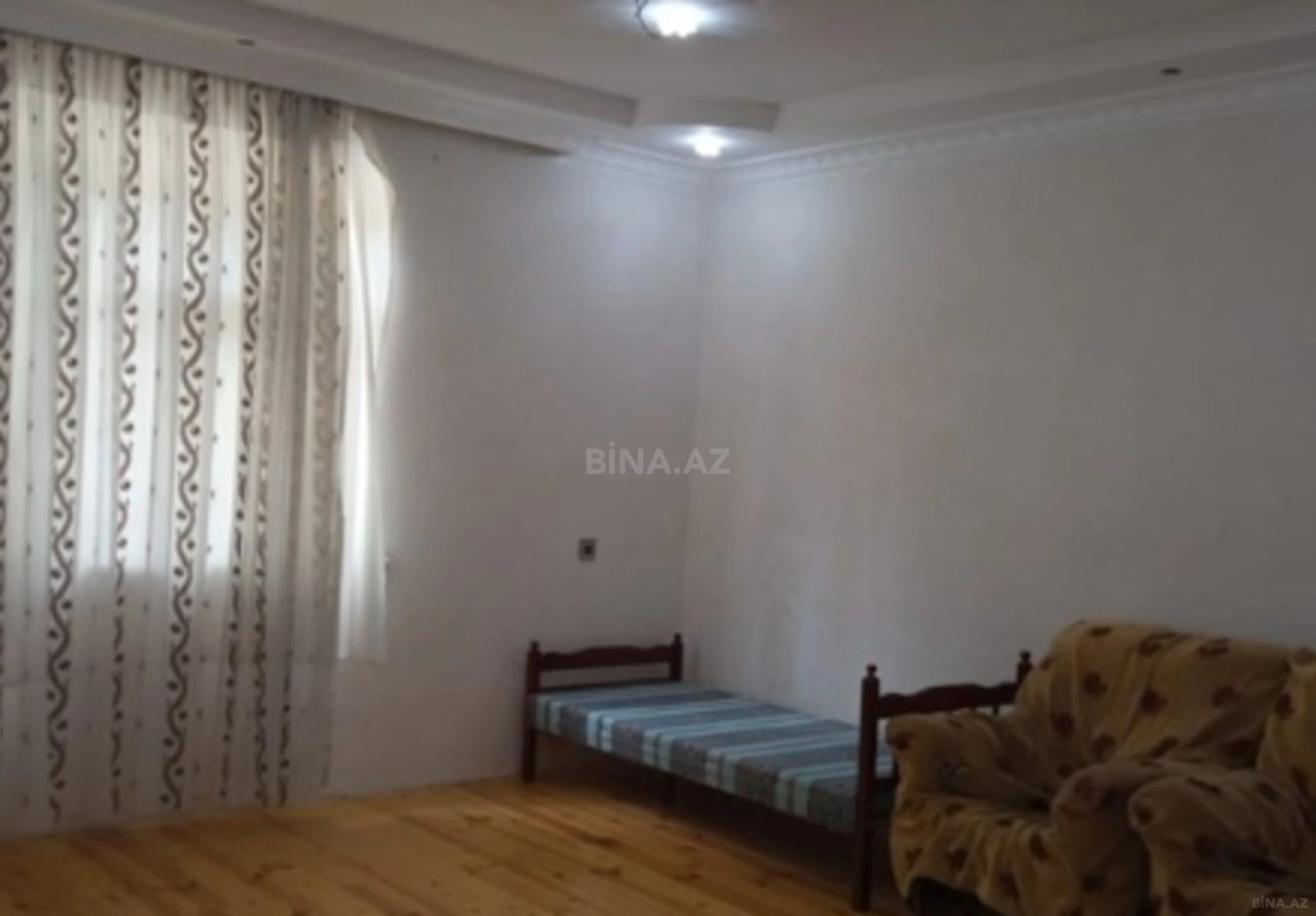 Kirayə verilir 2 otaqlı mənzil 60 m²