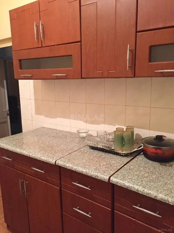 Kirayə verilir 2 otaqlı mənzil 70 m²