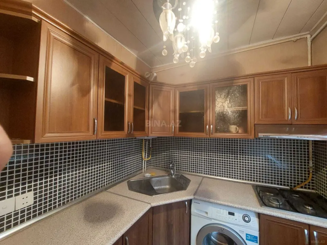 Kirayə verilir 2 otaqlı mənzil 45 m²