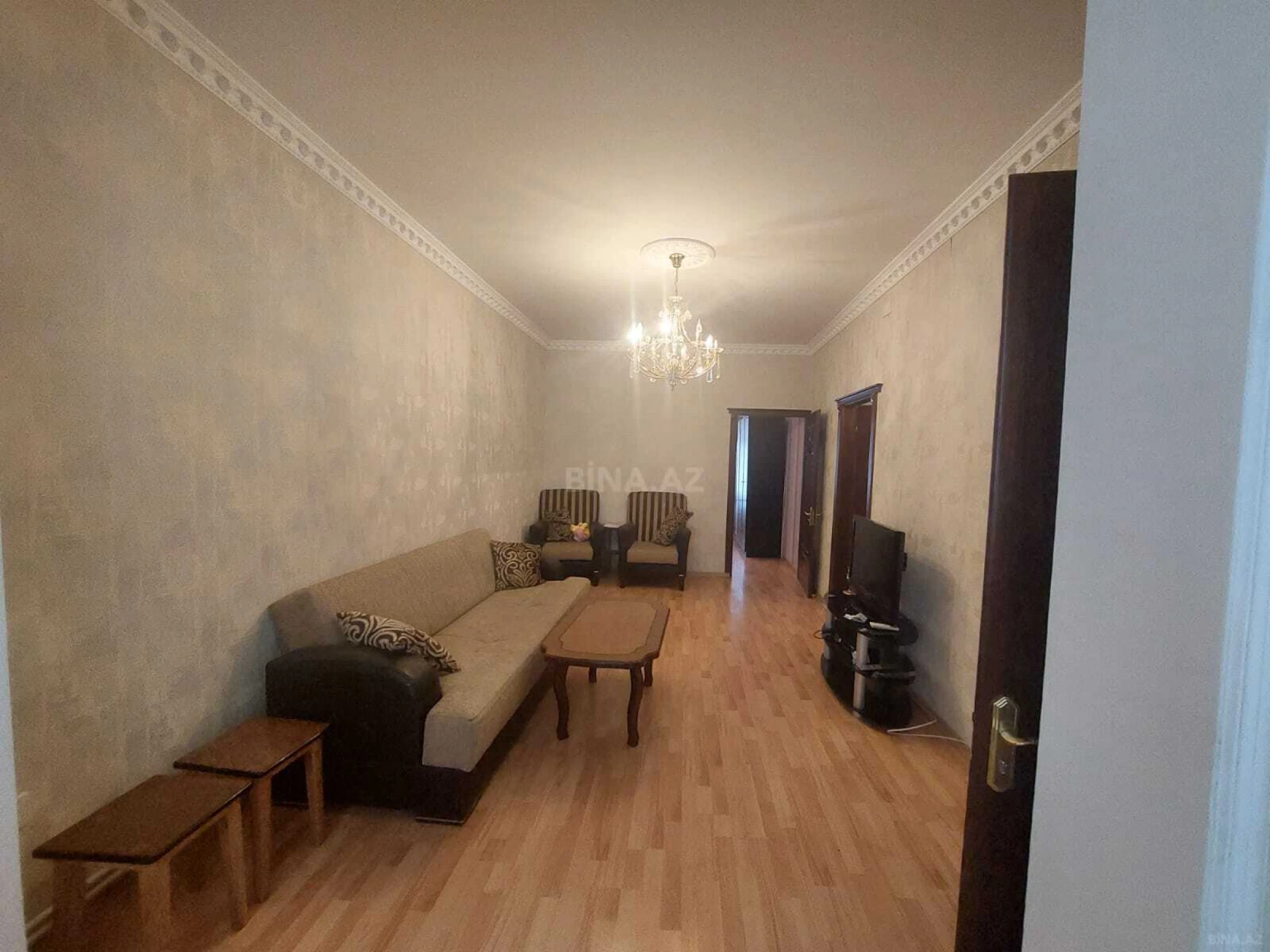 Kirayə verilir 2 otaqlı mənzil 45 m²