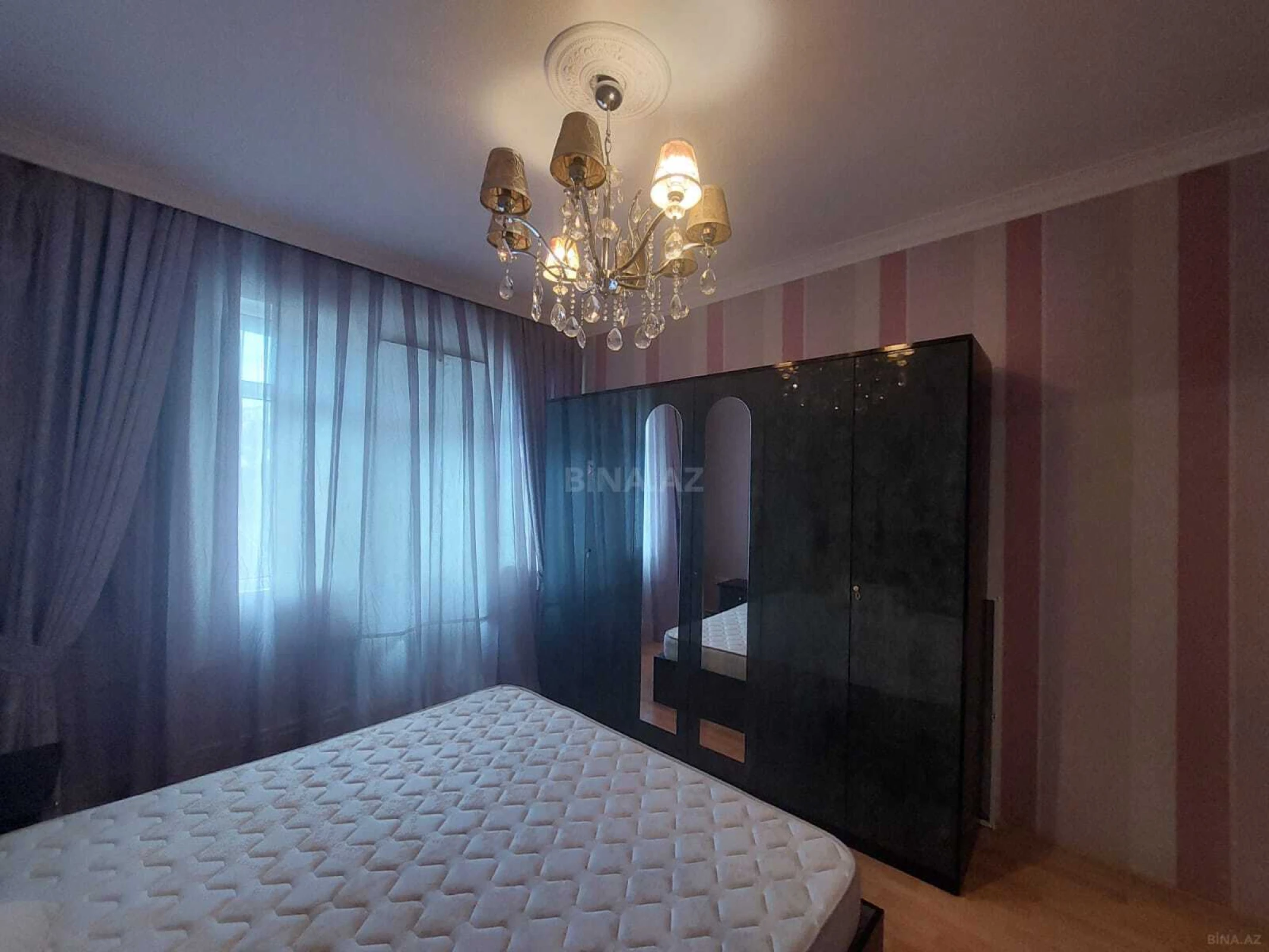 Kirayə verilir 2 otaqlı mənzil 45 m²