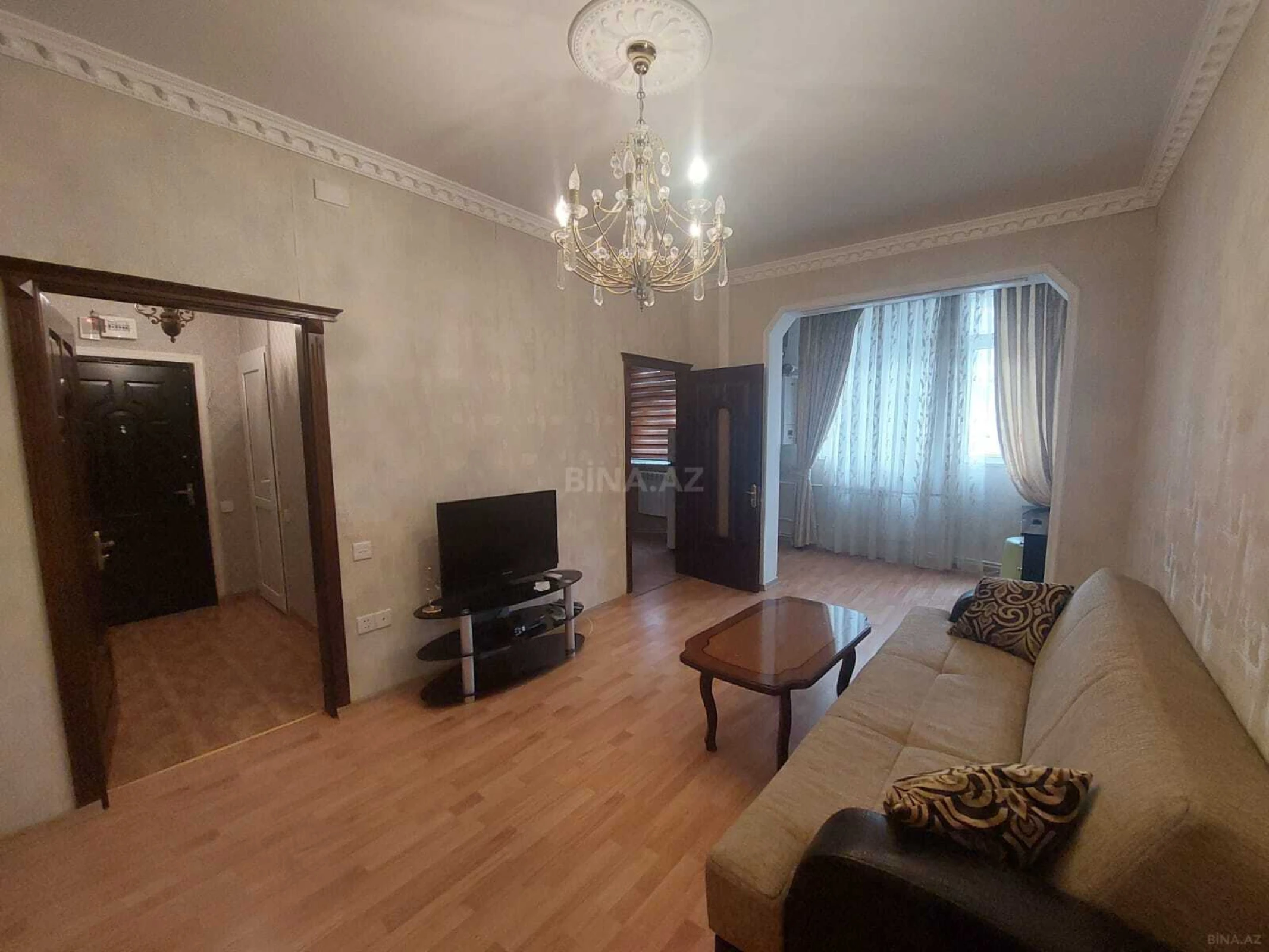 Kirayə verilir 2 otaqlı mənzil 45 m²
