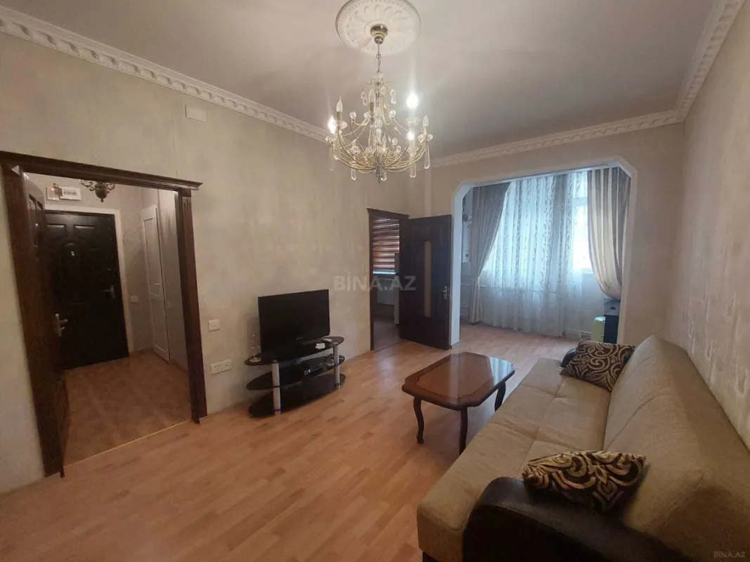 Kirayə verilir 2 otaqlı mənzil 45 m²