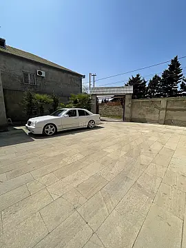 Kirayə verilir 6 otaqlı həyət evi 350 m²