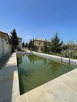 Kirayə verilir 6 otaqlı həyət evi 350 m²