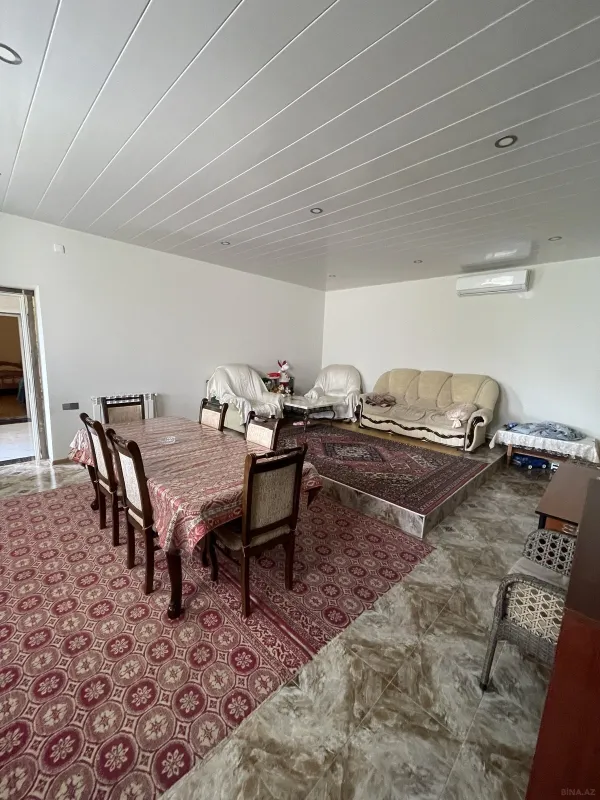 Kirayə verilir 6 otaqlı həyət evi 350 m²
