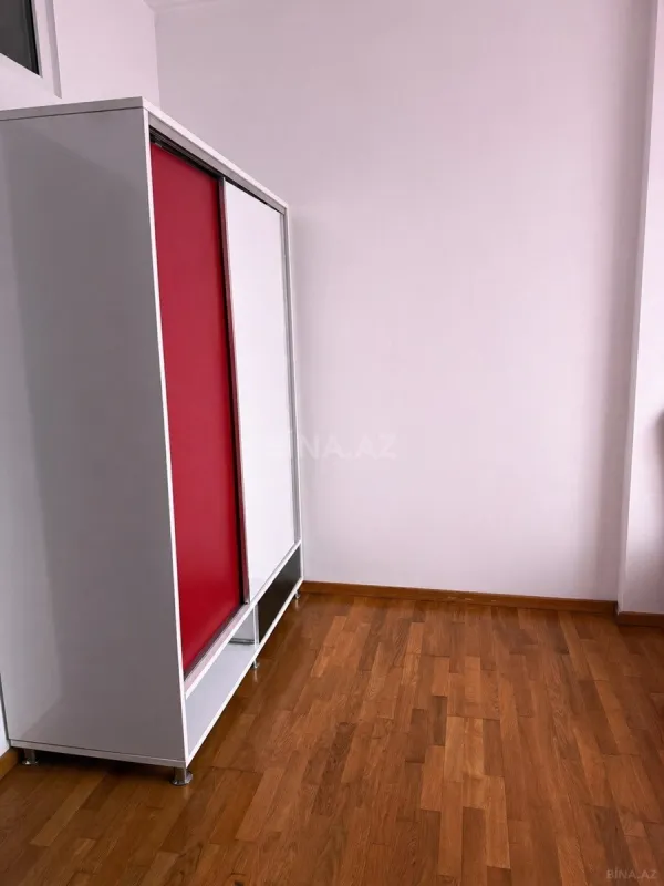 Satılır 3 otaqlı mənzil 70 m²