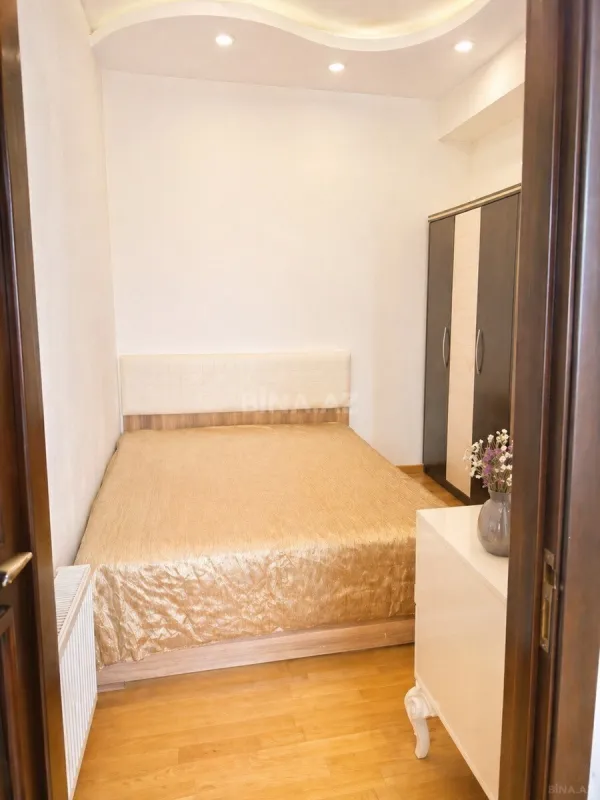 Satılır 3 otaqlı mənzil 70 m²