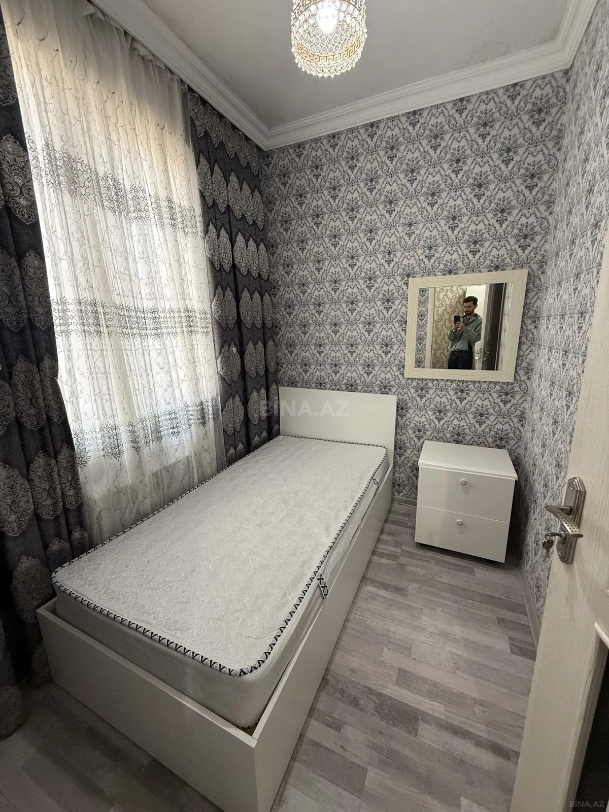 Satılır 1 otaqlı mənzil 35 m²