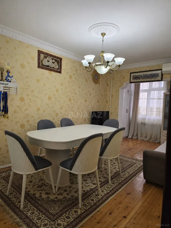 Satılır 3 otaqlı mənzil 65 m²