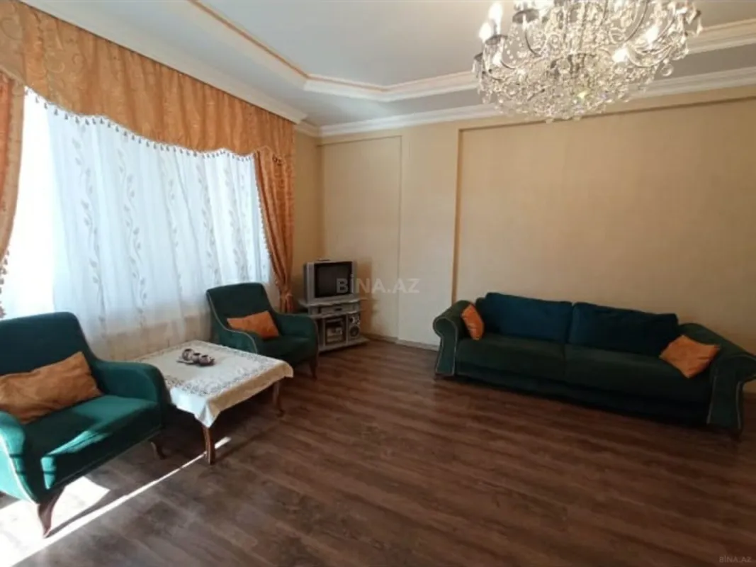 Satılır 2 otaqlı mənzil 85 m²