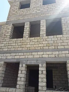 Satılır 14 otaqlı həyət evi 600 m²