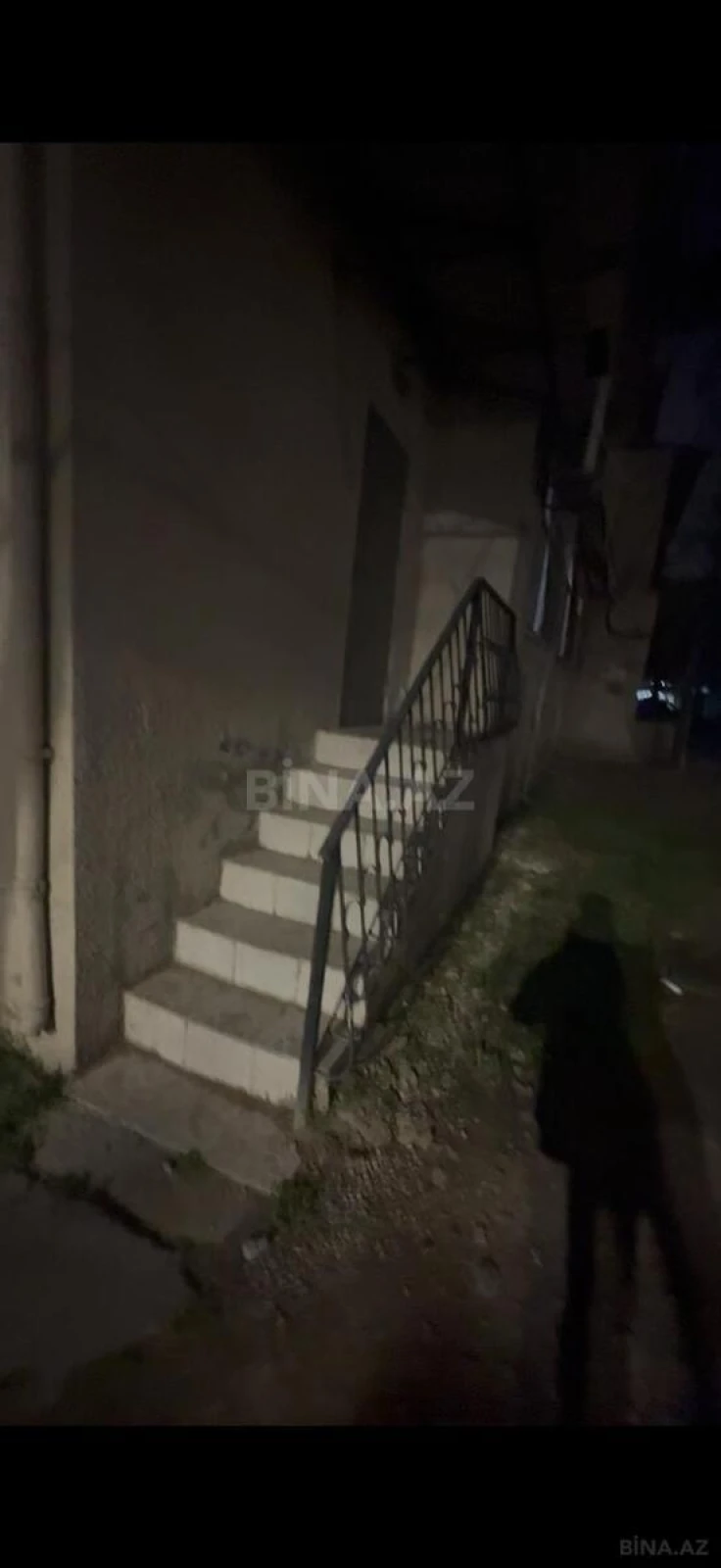 Satılır 4 otaqlı mənzil 100 m²