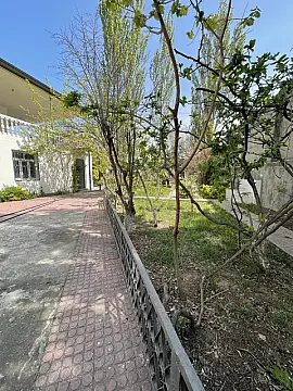Satılır 7 otaqlı həyət evi 250 m² — Bakı, Novxanı 7 otaq 250.00 m²