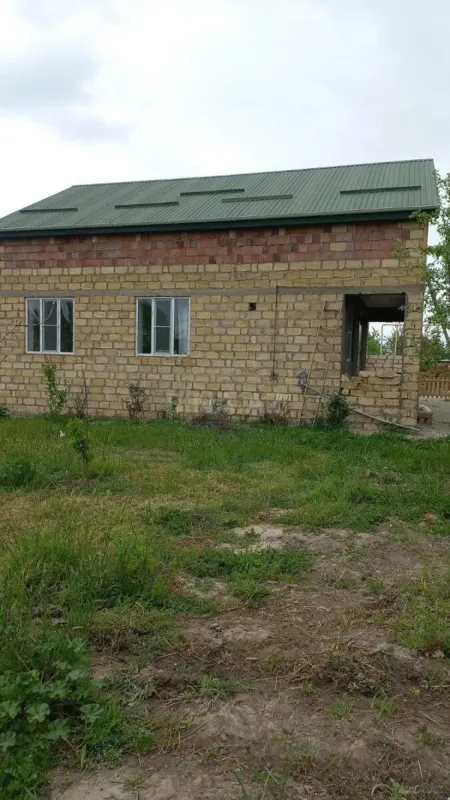 Kirayə verilir 3 otaqlı həyət evi 100 m²