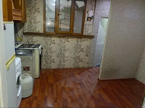 Kirayə verilir 2 otaqlı mənzil 55 m²