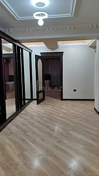 Kirayə verilir 3 otaqlı mənzil 130 m²