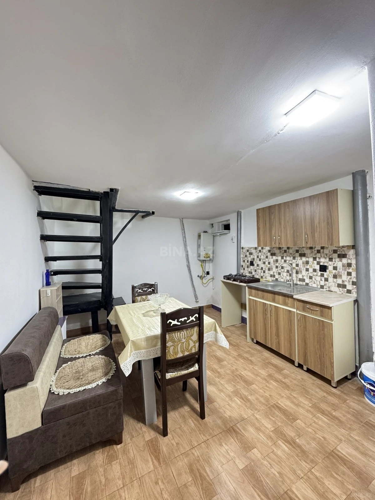 Kirayə verilir 1 otaqlı həyət evi 40 m²