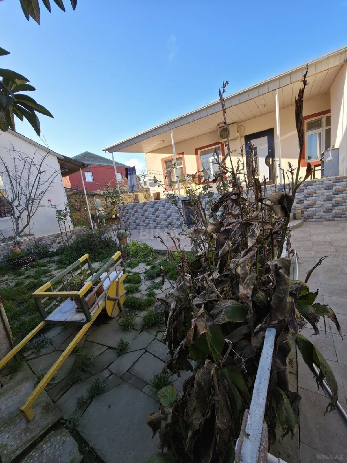 Satılır 3 otaqlı həyət evi 100 m²