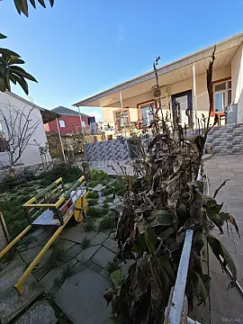 Satılır 3 otaqlı həyət evi 100 m²