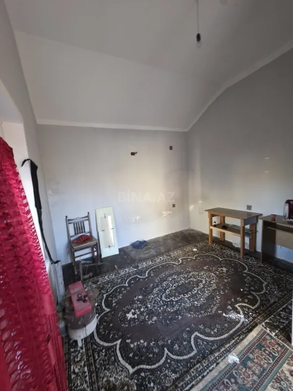 Satılır 3 otaqlı həyət evi 100 m²