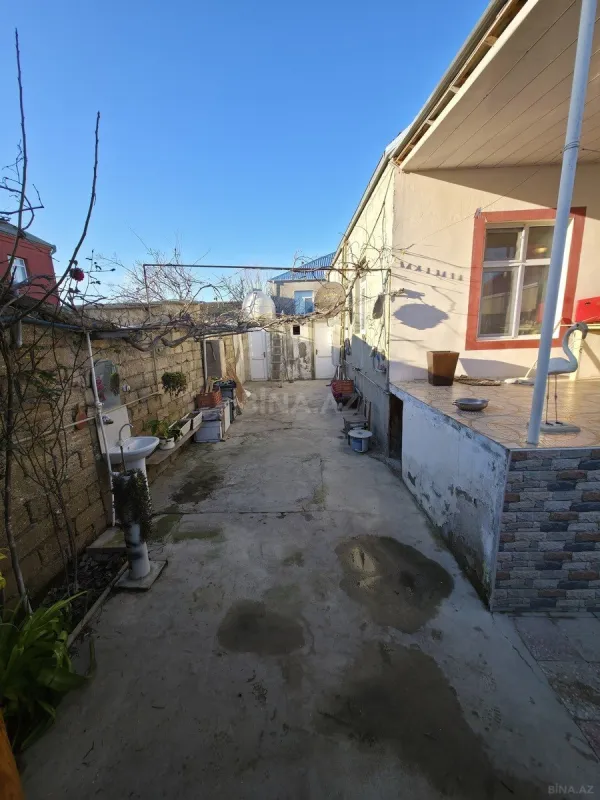 Satılır 3 otaqlı həyət evi 100 m²