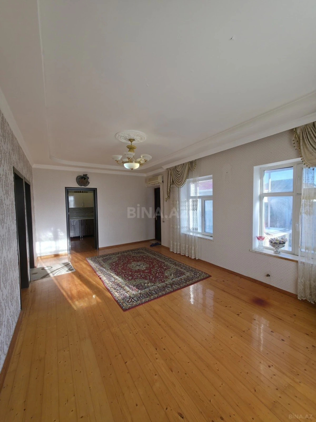 Satılır 3 otaqlı həyət evi 100 m²