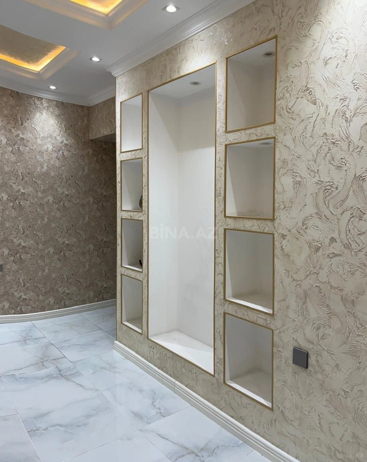 Kirayə verilir 2 otaqlı mənzil 106 m²