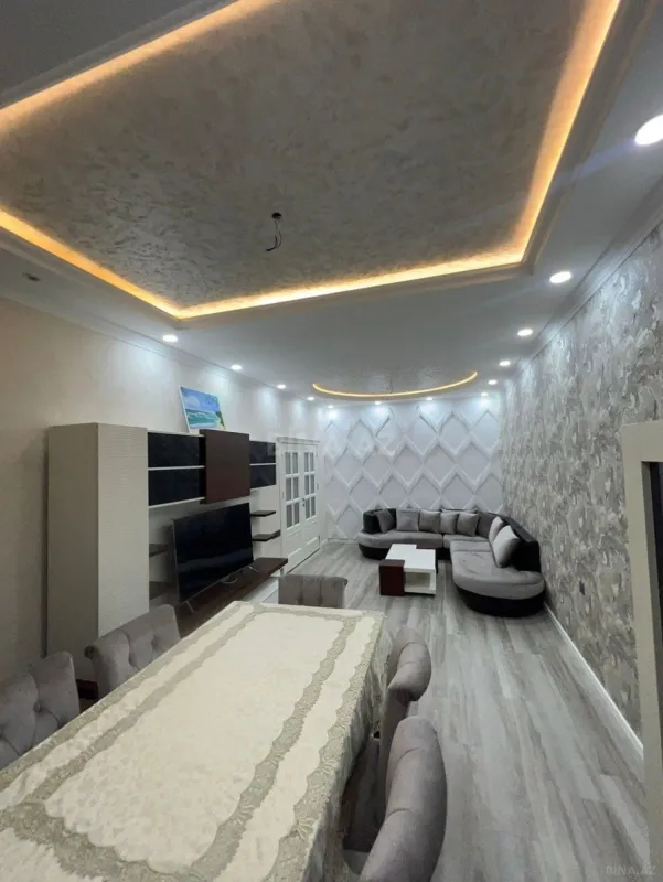 Kirayə verilir 2 otaqlı mənzil 106 m²
