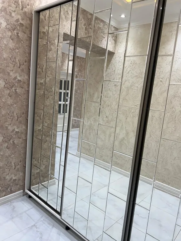 Kirayə verilir 2 otaqlı mənzil 106 m²